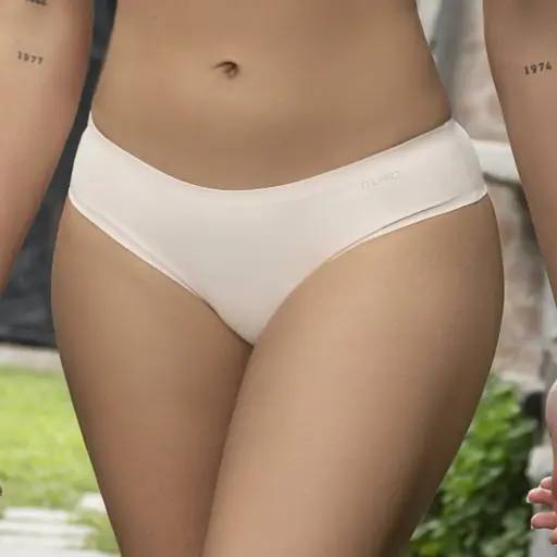 [7102] Tanga Laia 